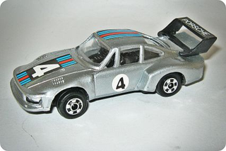 Illustration for article titled Rennsport Reunion: Zylmex Porsche 935 Turbo Martini